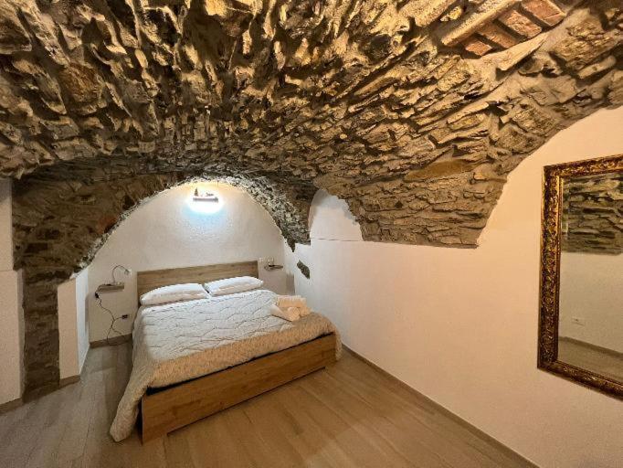 Appartamento Incantevole La Grotta 아프리칼레 외부 사진